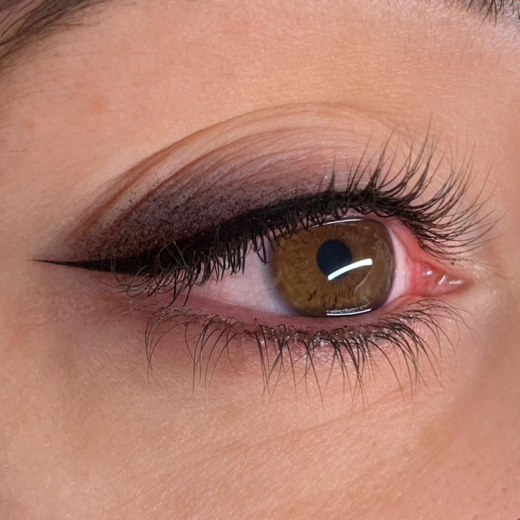 Eyeliner permanent